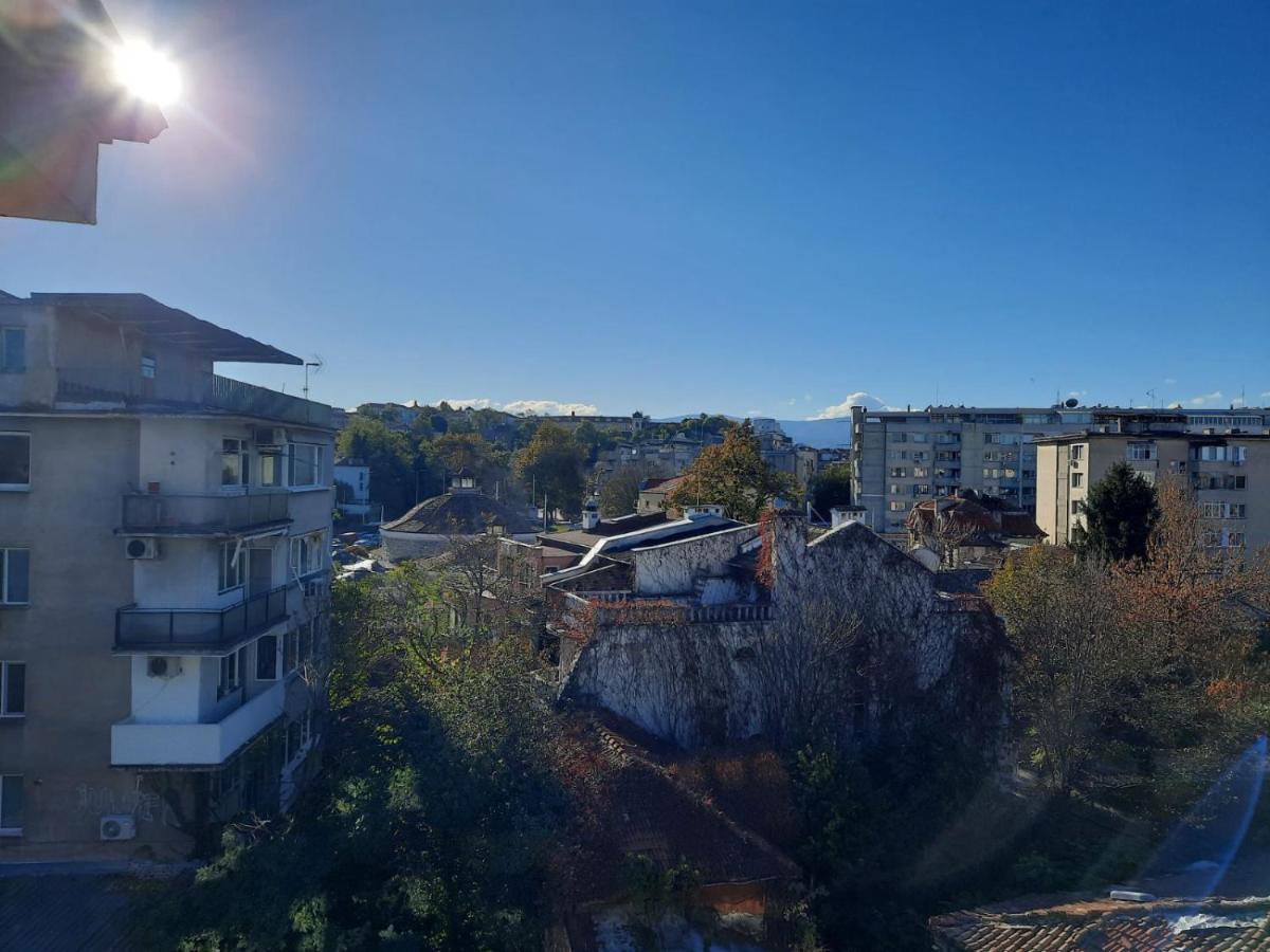 Chic 1Br Apartment With Balcony In Płowdiw Zewnętrze zdjęcie