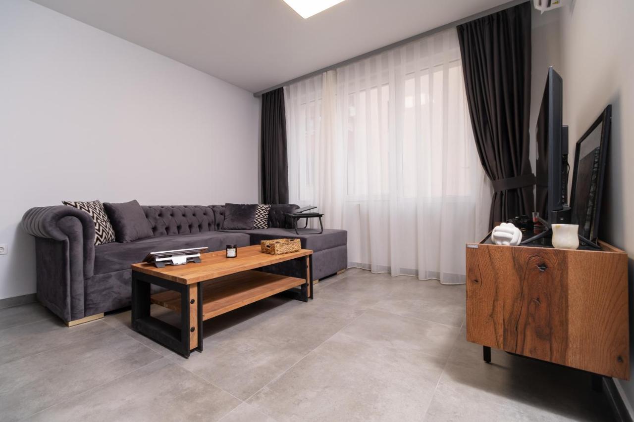 Chic 1Br Apartment With Balcony In Płowdiw Zewnętrze zdjęcie