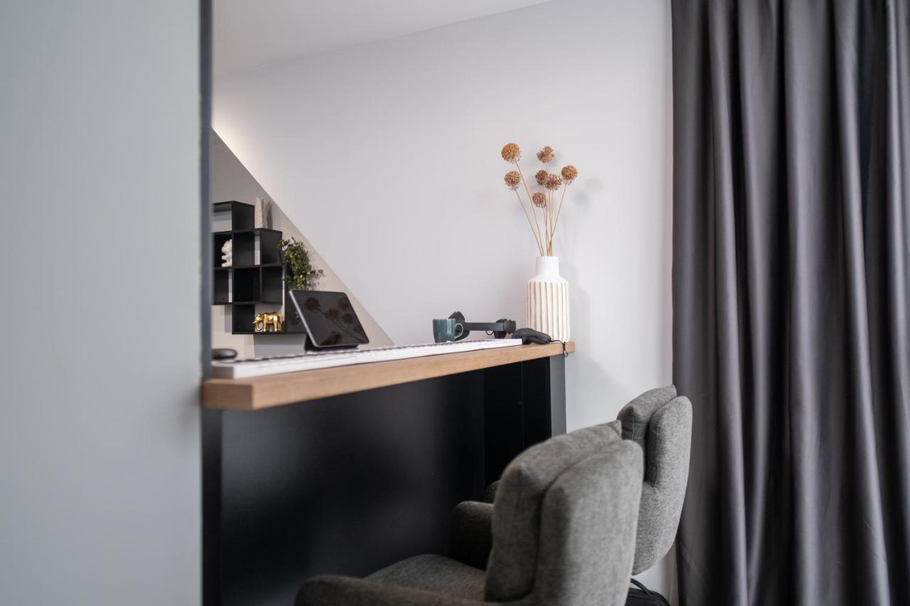 Chic 1Br Apartment With Balcony In Płowdiw Zewnętrze zdjęcie