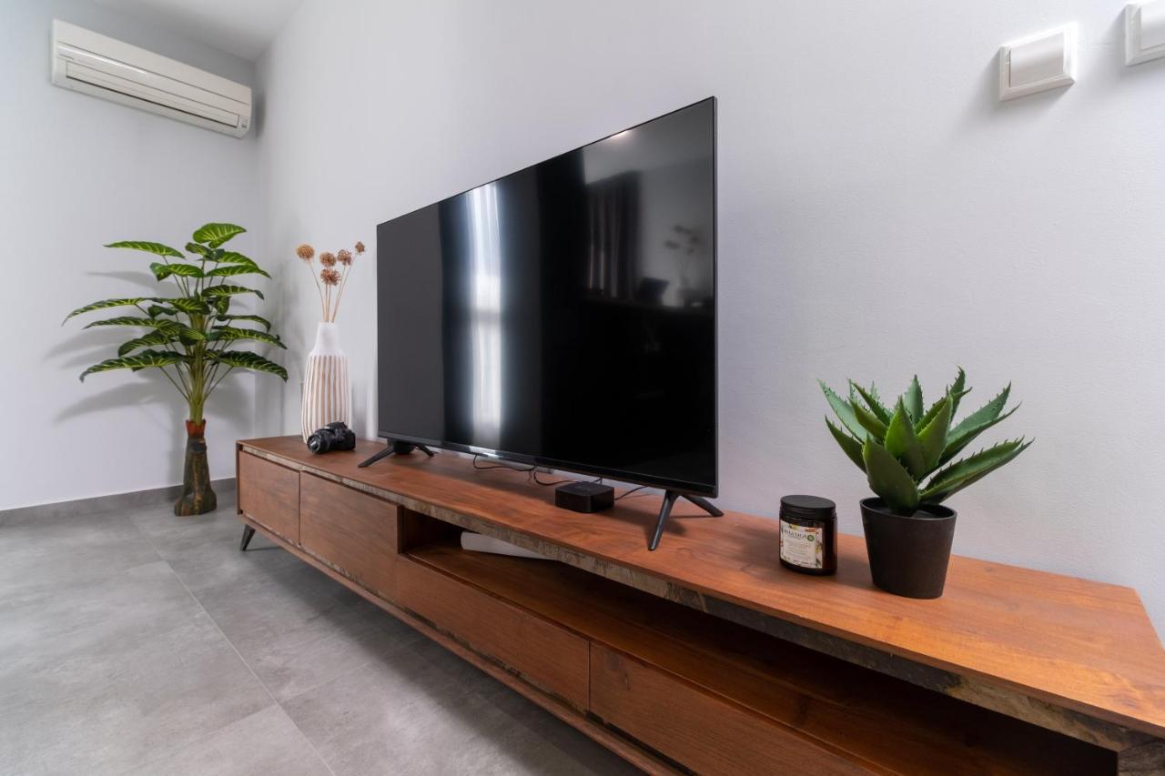Chic 1Br Apartment With Balcony In Płowdiw Zewnętrze zdjęcie